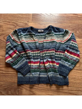 vintage grandma core striped knitted cardigan
